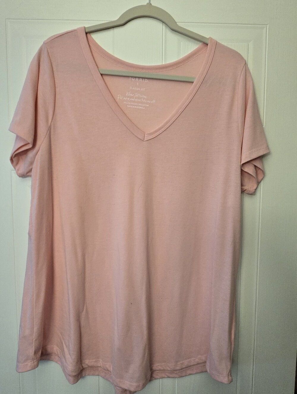 torrid Light Pink Short Sleeve V-Neck Tee